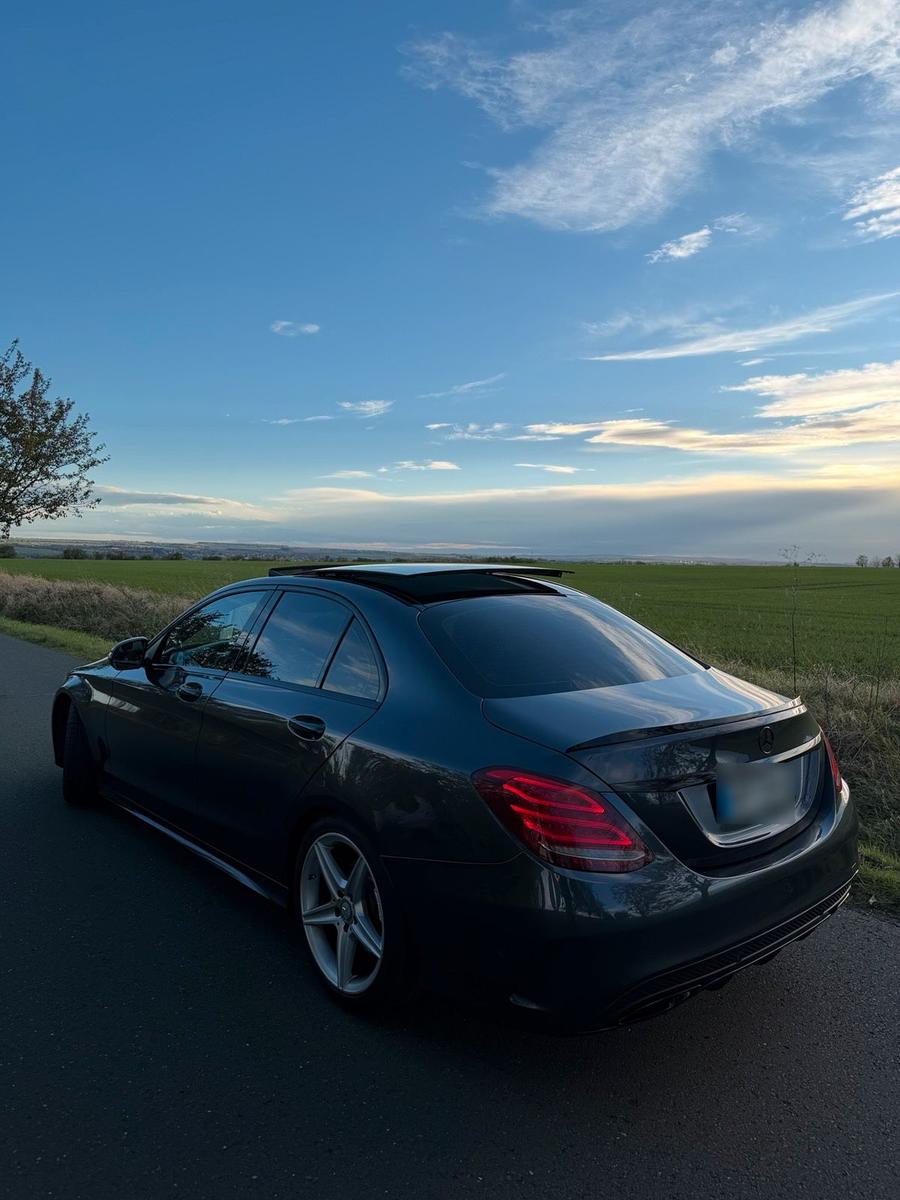 Mercedes-Benz C 220