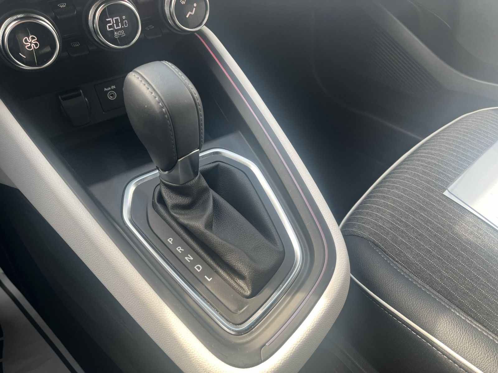 Fahrzeugabbildung Renault Clio V Techno