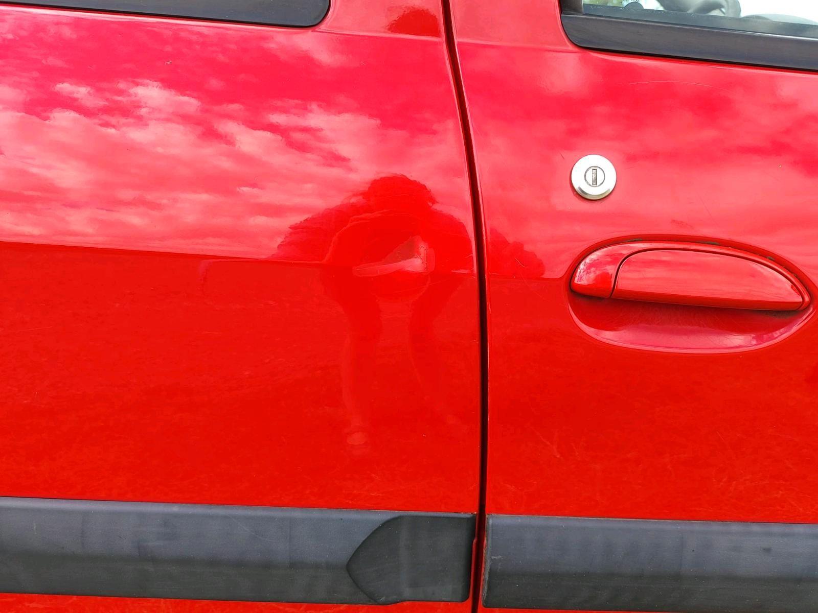 Dacia Logan 2011 — photo 12