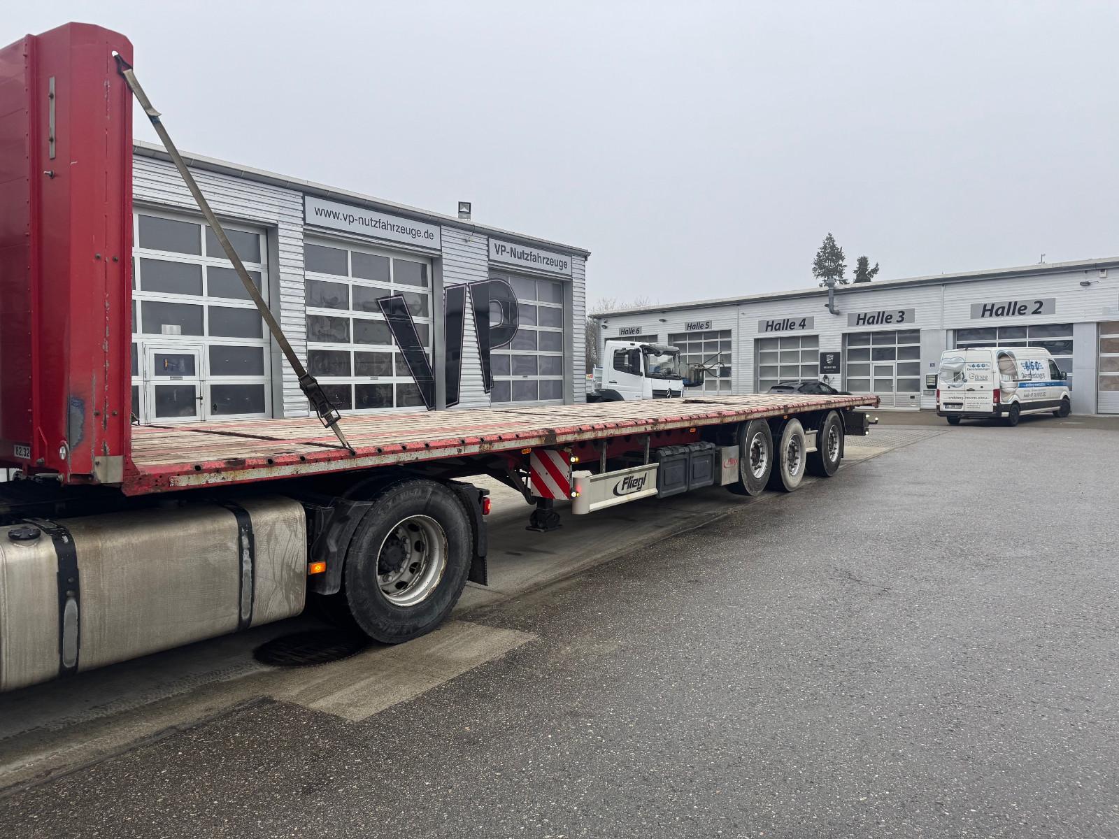 Fliegl SDS 390 Plattform Nachlaufgelenkt