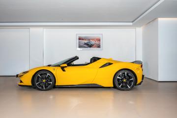 2022 Ferrari SF90 照片 5