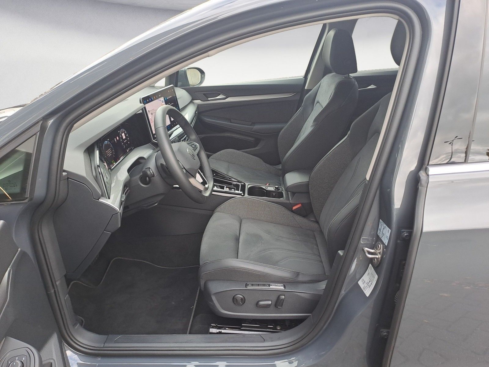 Volkswagen Golf - Bild 8