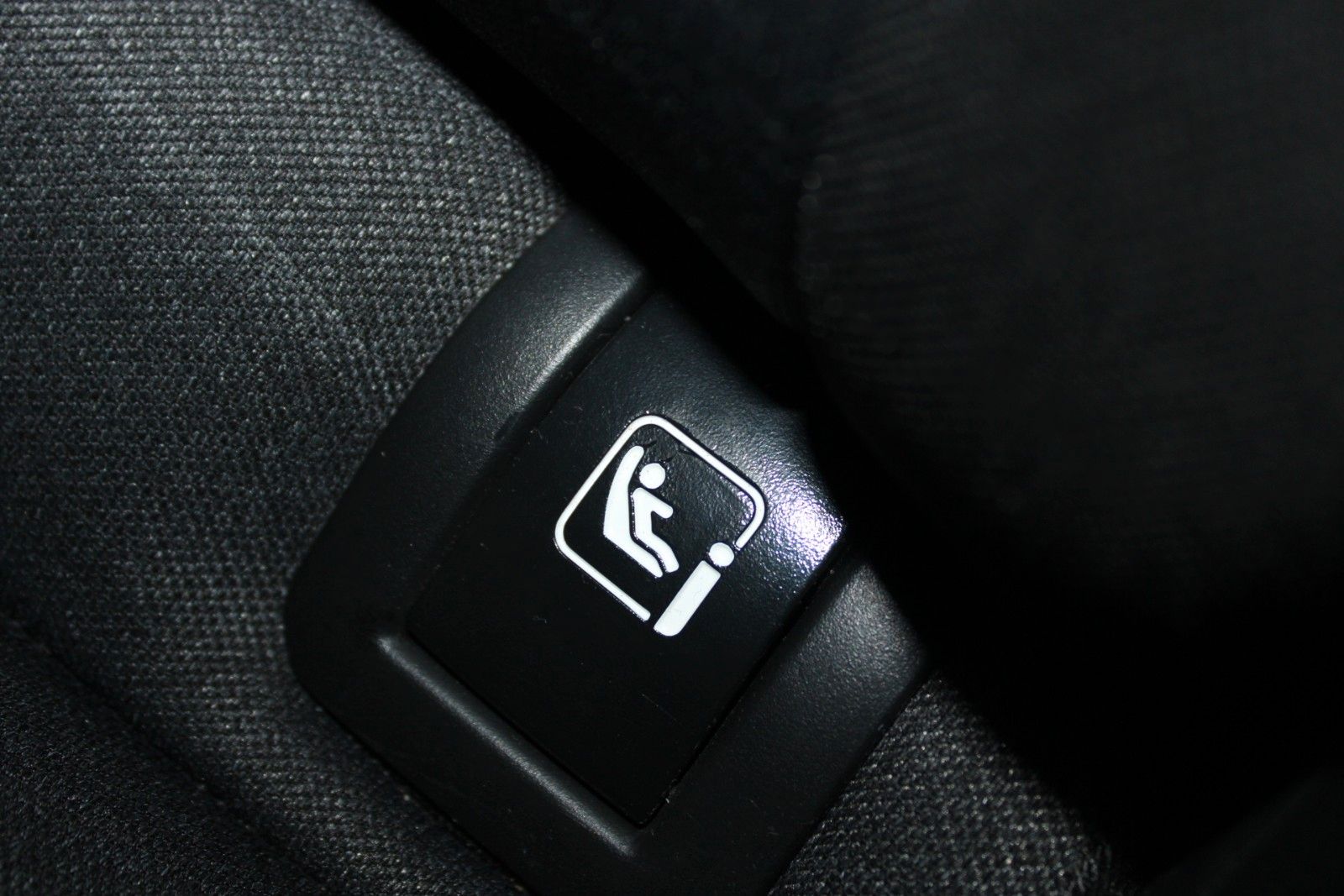 Fahrzeugabbildung Hyundai TUCSON STYLE Aut. NAVI AHK LED SHZ CAM uvm.