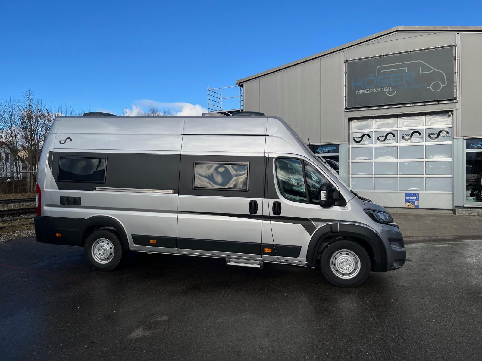 MegaMobil Mega Revolution LAGER Dieselheizung Winterpaket