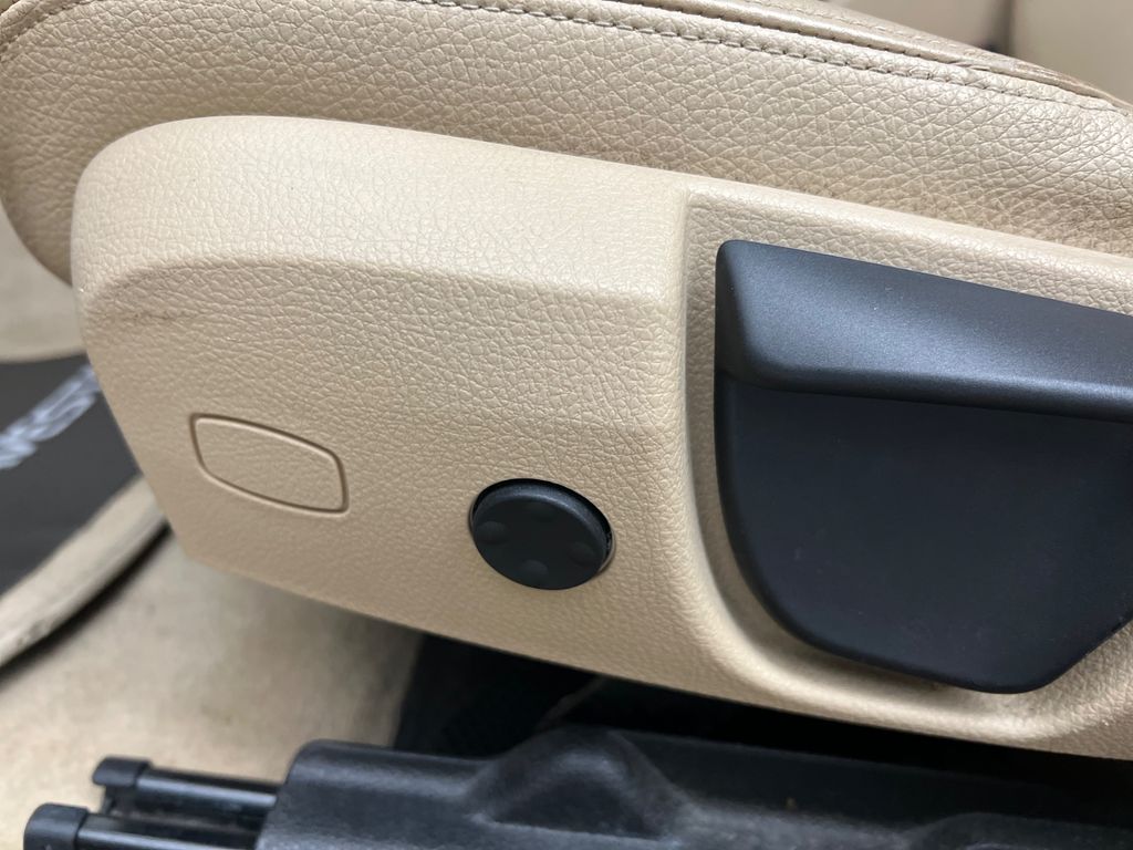 BMW 418d GRAND COUPE/ SPORTPAKET/ 1.H / GARANTIE/ BMW 418d GRAND COUPE/ SPORTPAKET/ 1.H / GARANTIE/