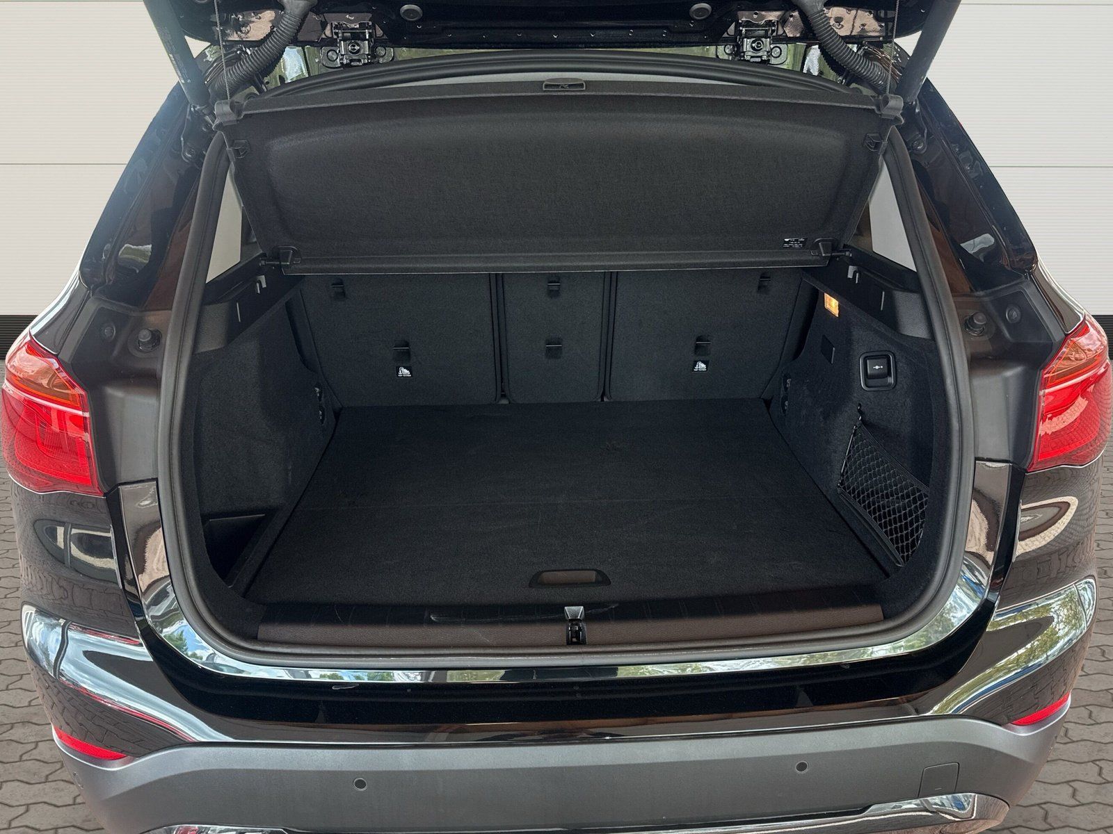 BMW X1 xDrive 25e Advantage 4x4+Navi+PDC+ParkAss+LM foto 10