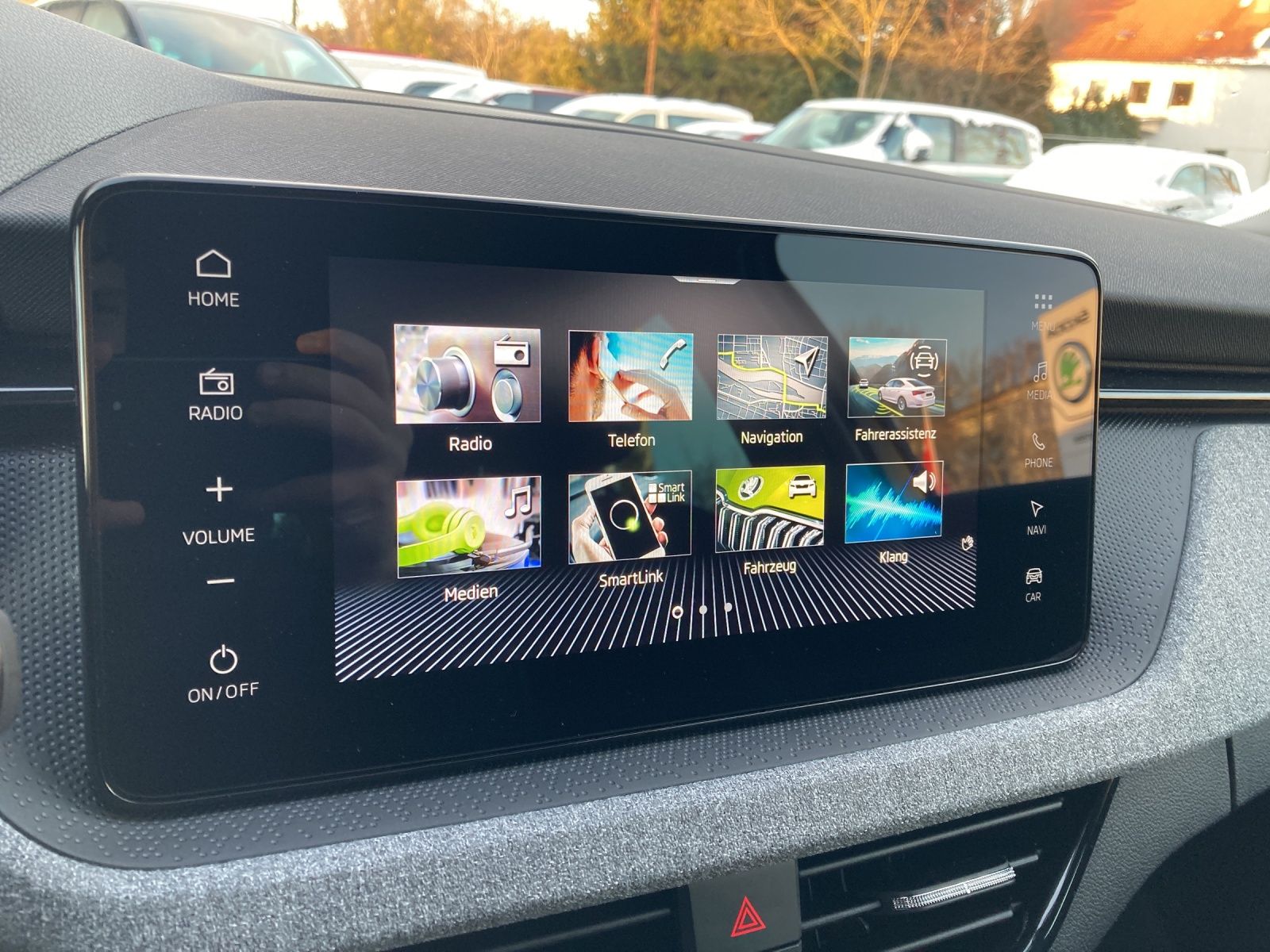 Fahrzeugabbildung SKODA Scala Selection LED, Navi, ACC, LED-Scheinwerfer