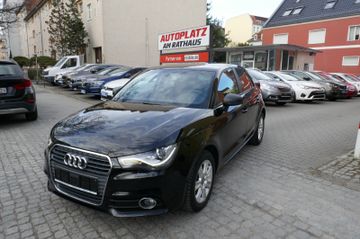 Fahrzeugabbildung Audi A1 Sportback attraction Bi-Xenon, Zahnriemen neu