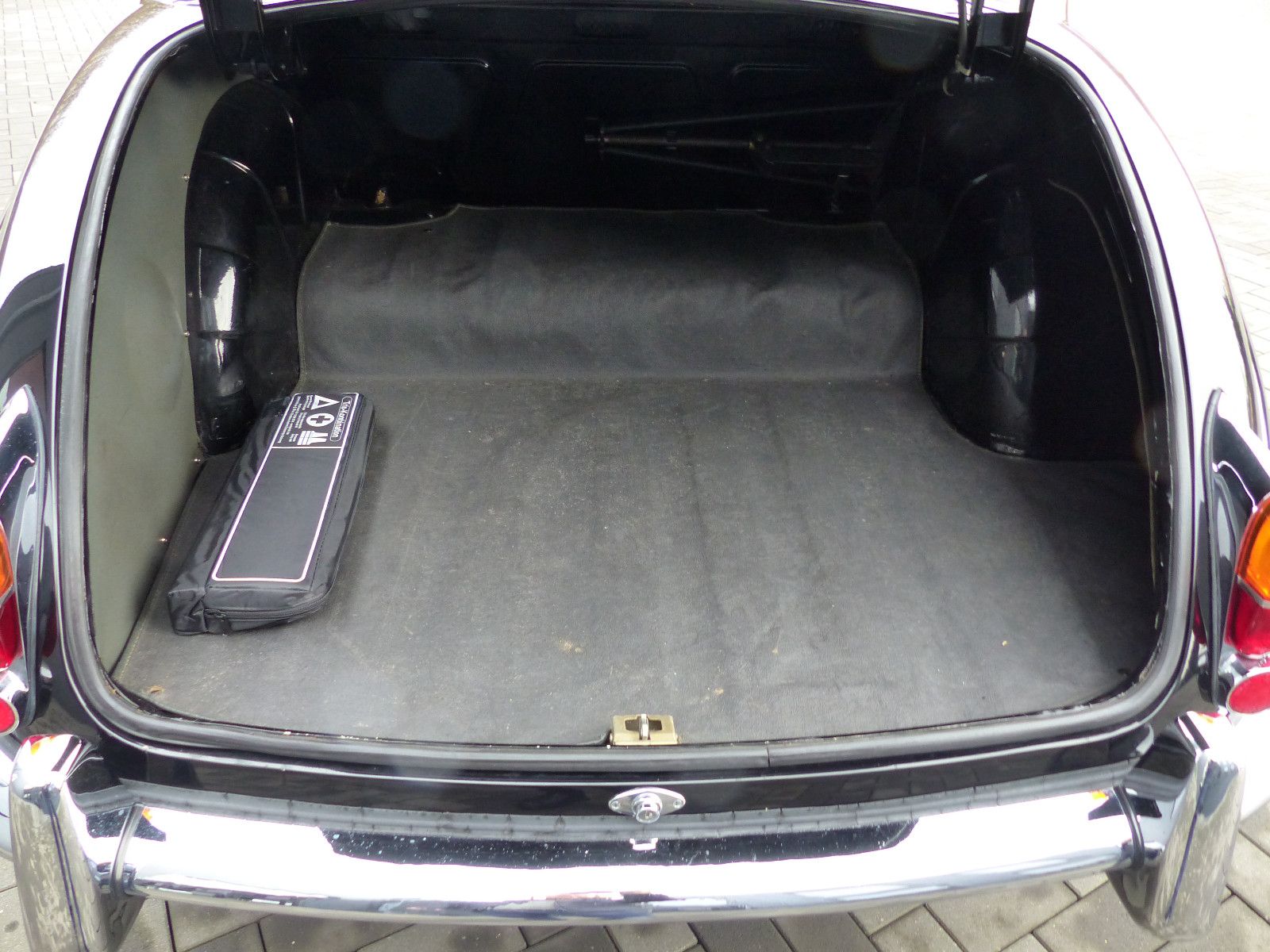 Fahrzeugabbildung Jaguar 340 Saloon *Pappdeckelbrief*