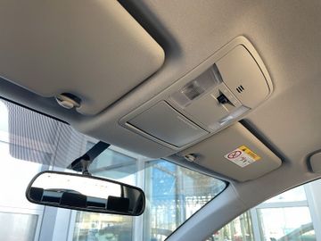 Toyota RAV4 2.0 4x4 *ALU*AHK*CAM*TEL*USB*KLIMA*ZV*