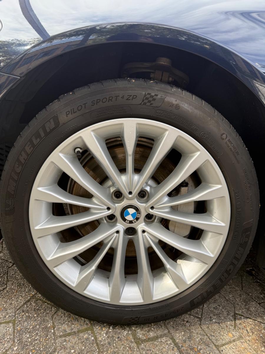 BMW 530e iPerformance - Luxury Line