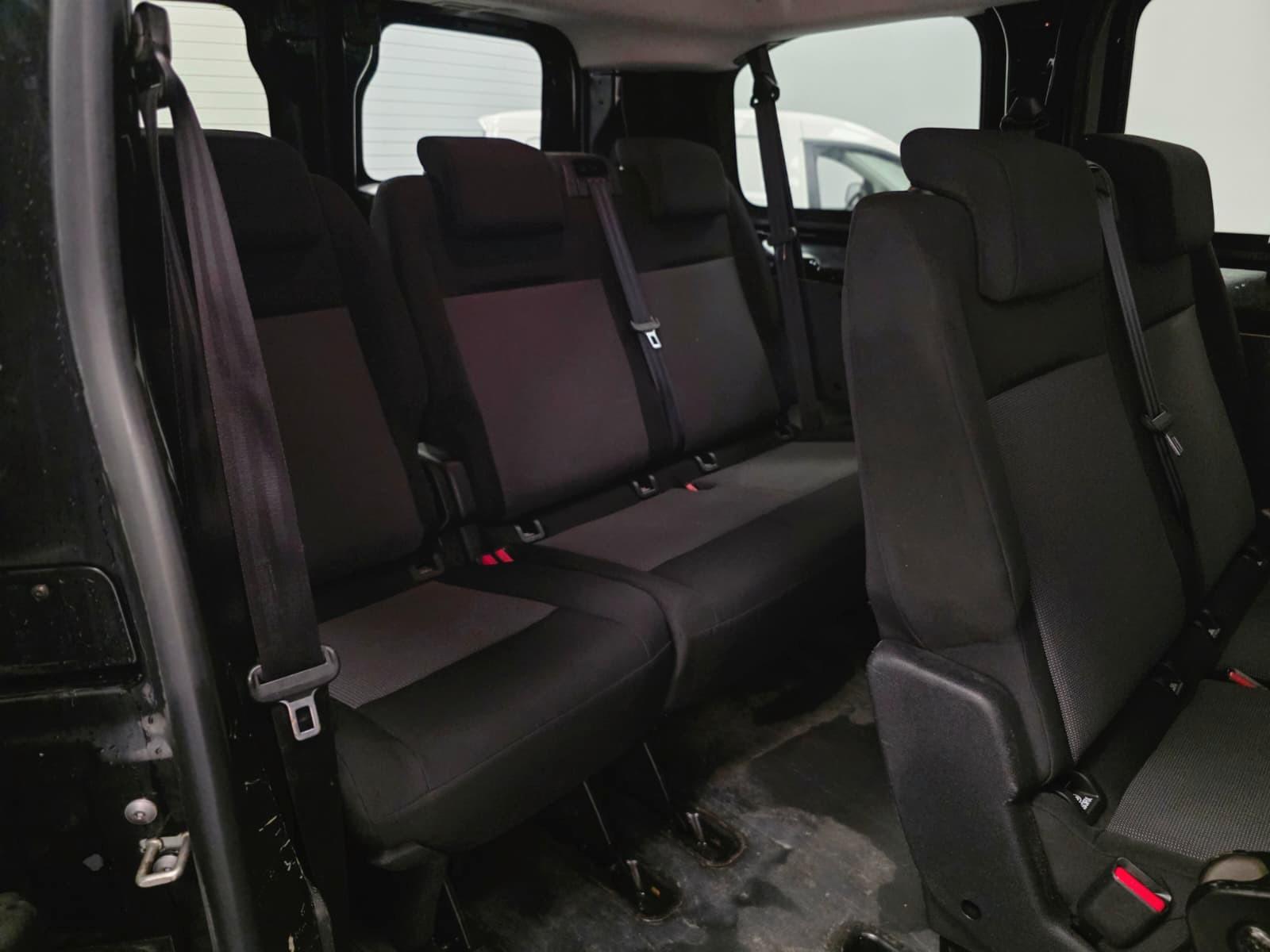 Peugeot Expert L2 8x Sitze Klima Tempomat 2x Schiebetür