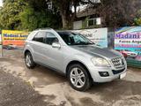 Mercedes-Benz ML 300 ML -Klasse ML 300 CDI BlueEfficiency - Mercedes-Benz ML 300 aus 2009