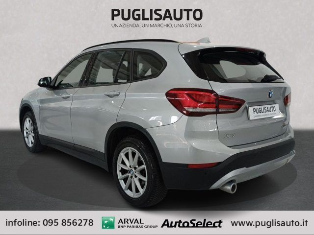 BMW X1 sDrive16d Business Advantage foto 6