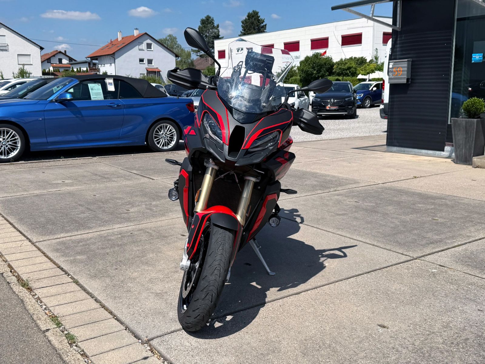 Fahrzeugabbildung BMW S1000 XR