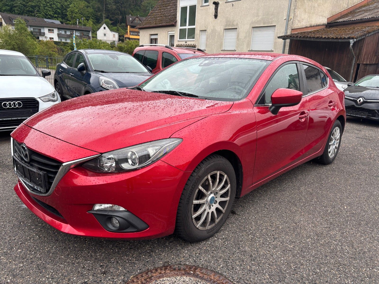 MAZDA 3