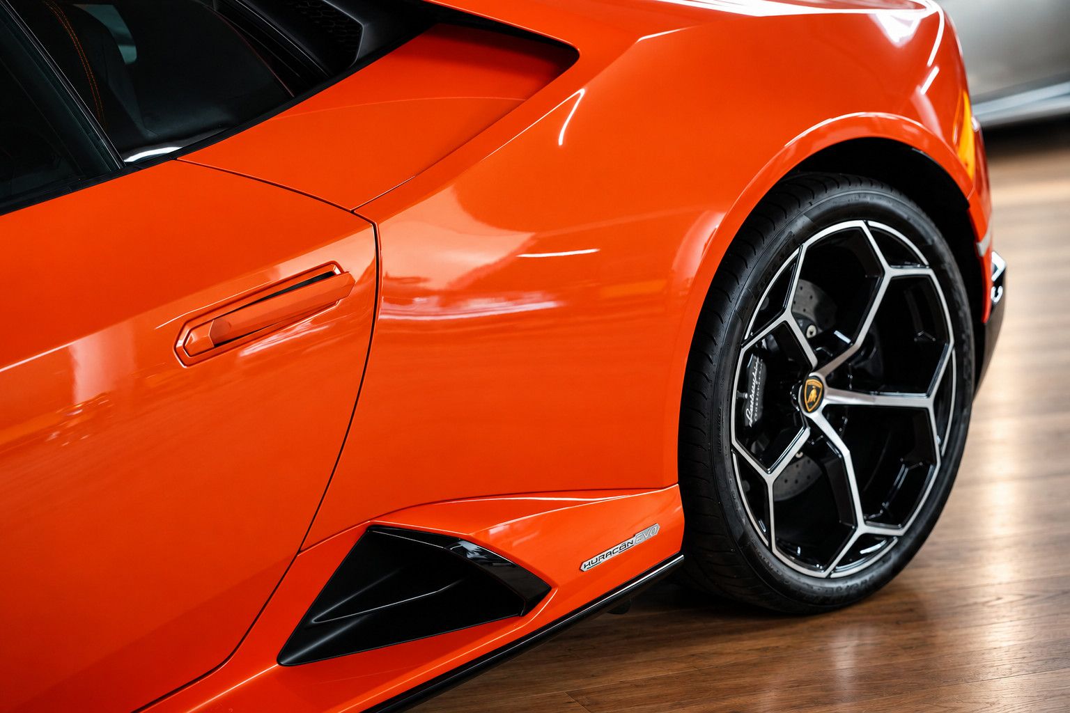 Fahrzeugabbildung Lamborghini Huracán EVO V10 *Lift*Sensonum*Kamera*ACC*SHZ
