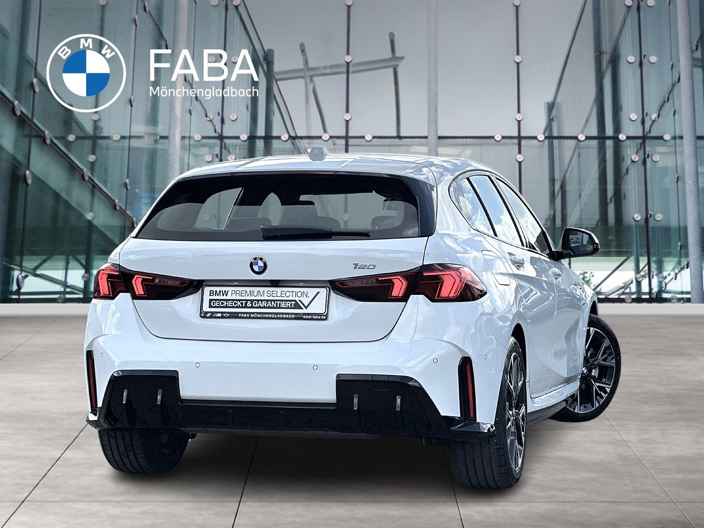 BMW 120 - Bild 2