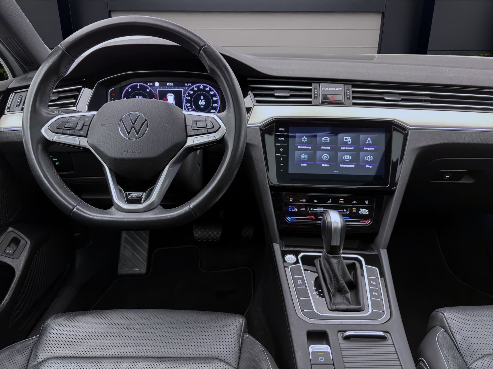 Volkswagen Passat Variant - Bild 14