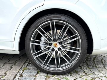Porsche Cayenne - 7