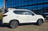 Ssangyong REXTON 2.2 Diesel e-XDi 220 Quartz 4WD AT Quartz - weiße Ssangyong REXTON