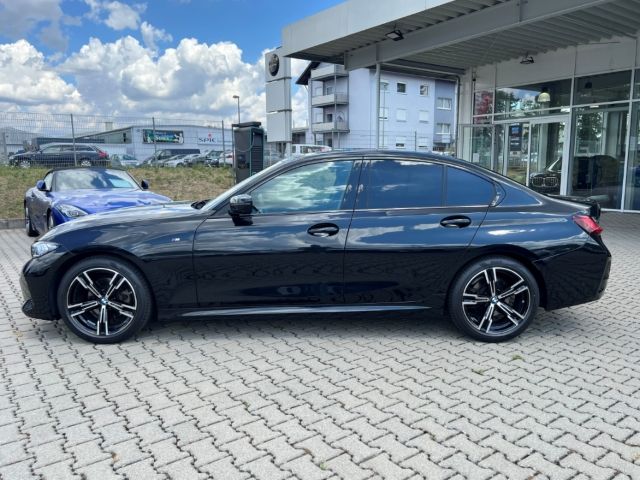 BMW 320 d xDrive M Sport eGSD Innov. Comf. ACC HUD H foto 4
