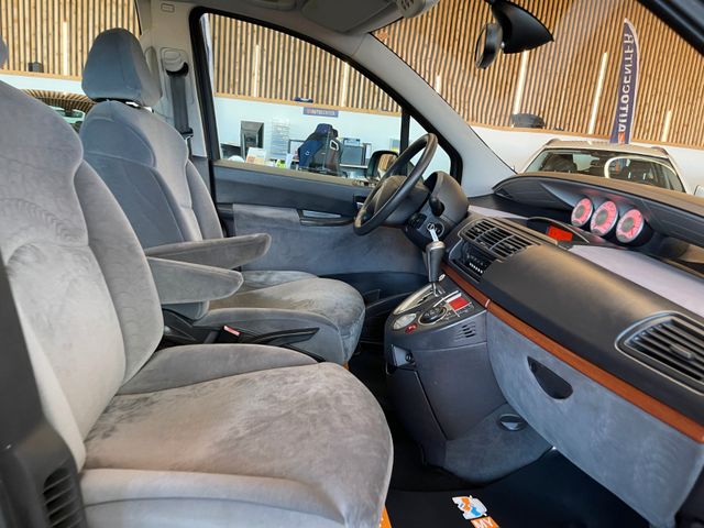 MYAUTOCENTER – Gebraucht- und Jahreswagen mit Werkstattservice in Pfaffenhofen Citroën C8 2.0 16V Tendance *2. Hand*Klima*7-Sitzer*PDC*