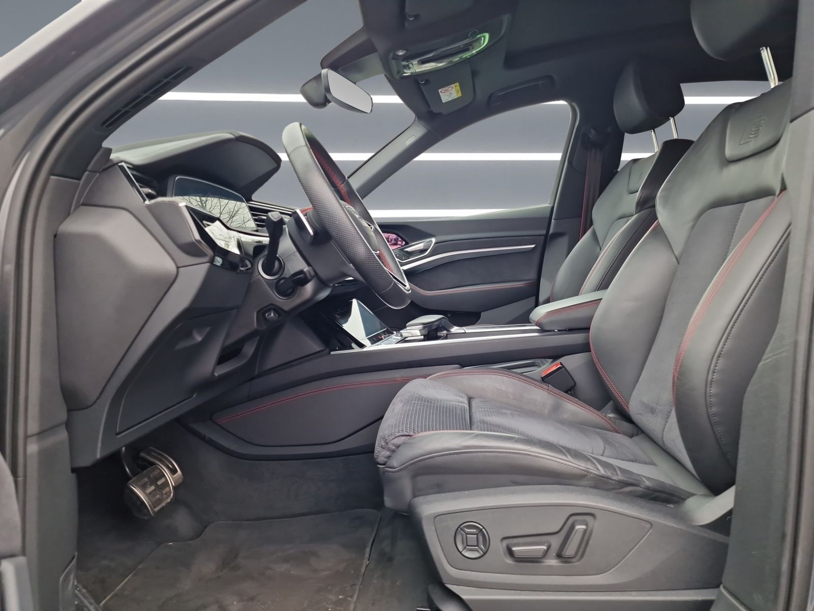 Audi Q8 e-tron - Bild 18
