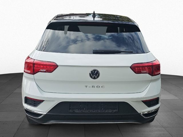 Fahrzeugabbildung Volkswagen T-Roc 1.0 TSI ACTIVE NAVI AHK LED SHZ LICHT&SICH