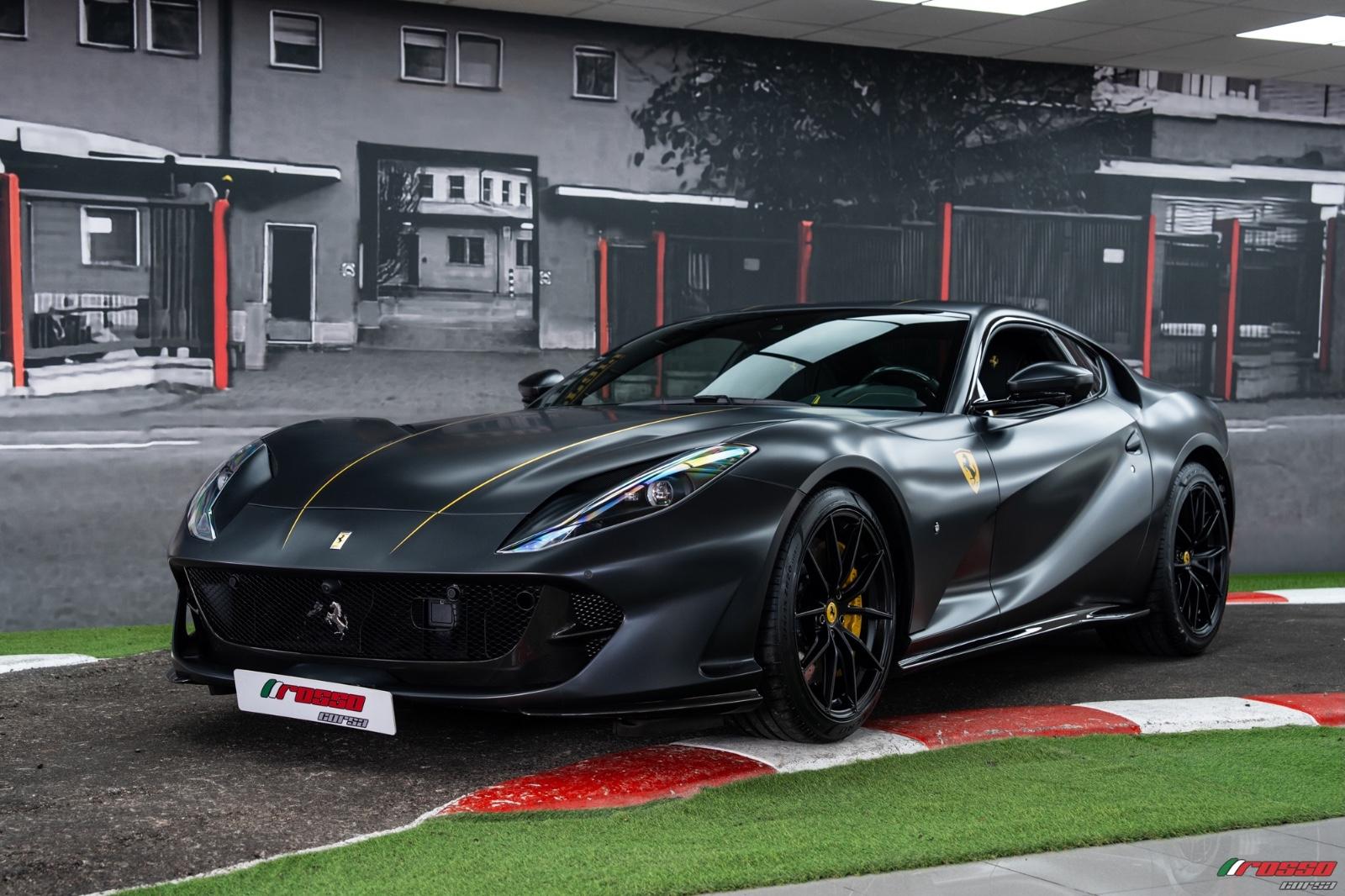 Ferrari 812 6.5 V12 Superfast DCT F1