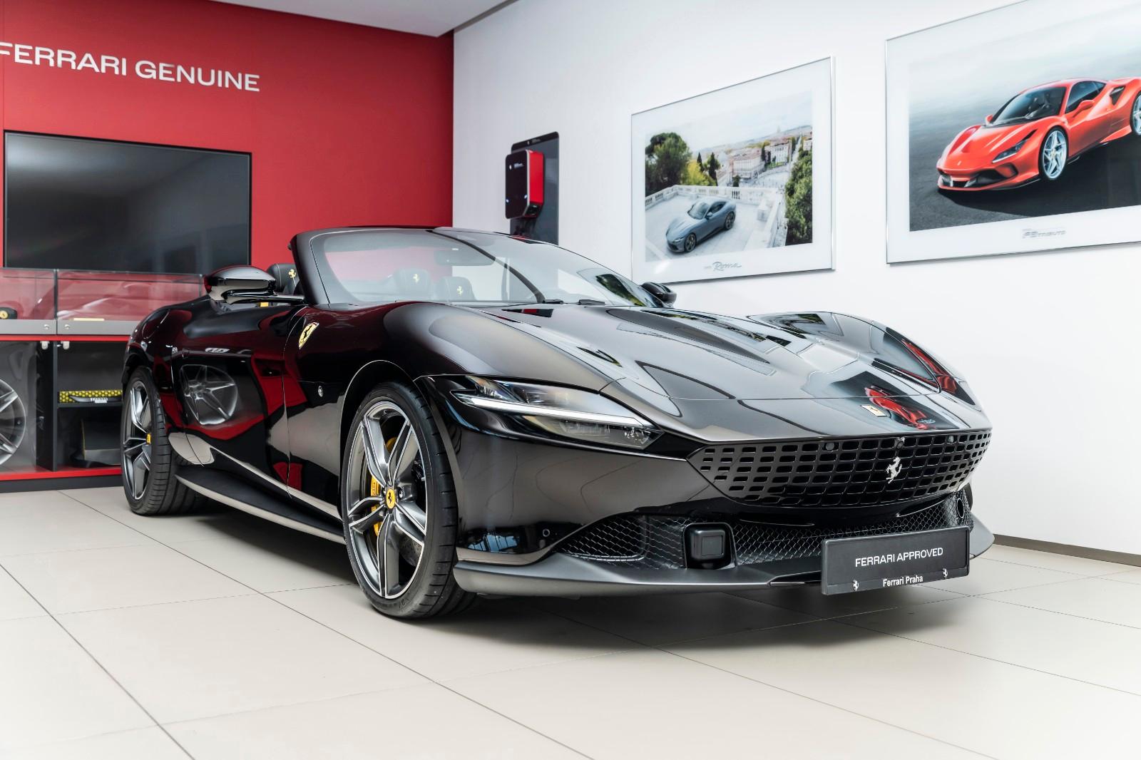 Ferrari Roma Spider