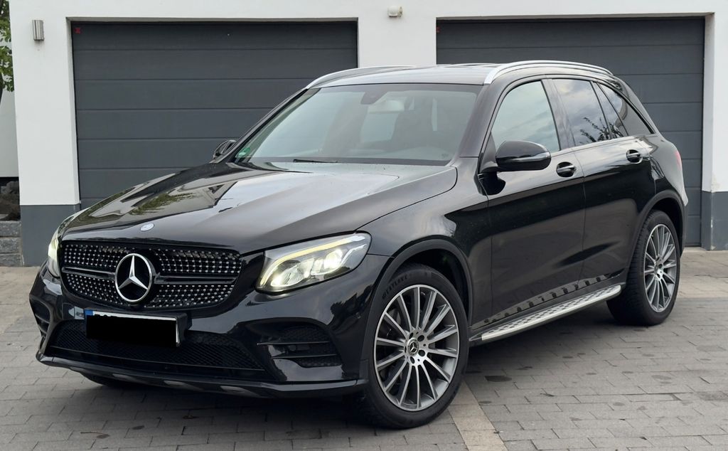 Image of Mercedes-Benz GLC 220