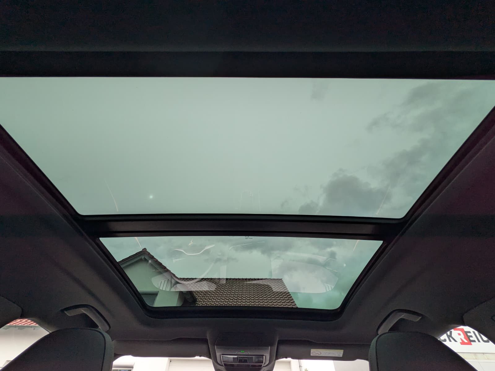 Fahrzeugabbildung CUPRA Terramar 2.0 TSI 4D VZ HUD*MATRIX*PANO*DCC*20"