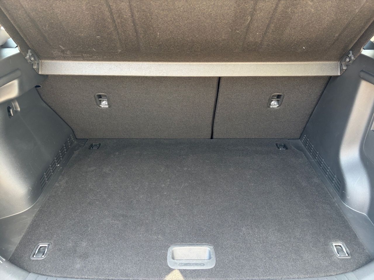 Fahrzeugabbildung Hyundai KONA  *SOH 100%*KLIMAA*LM*SPURH*KEYLESS*