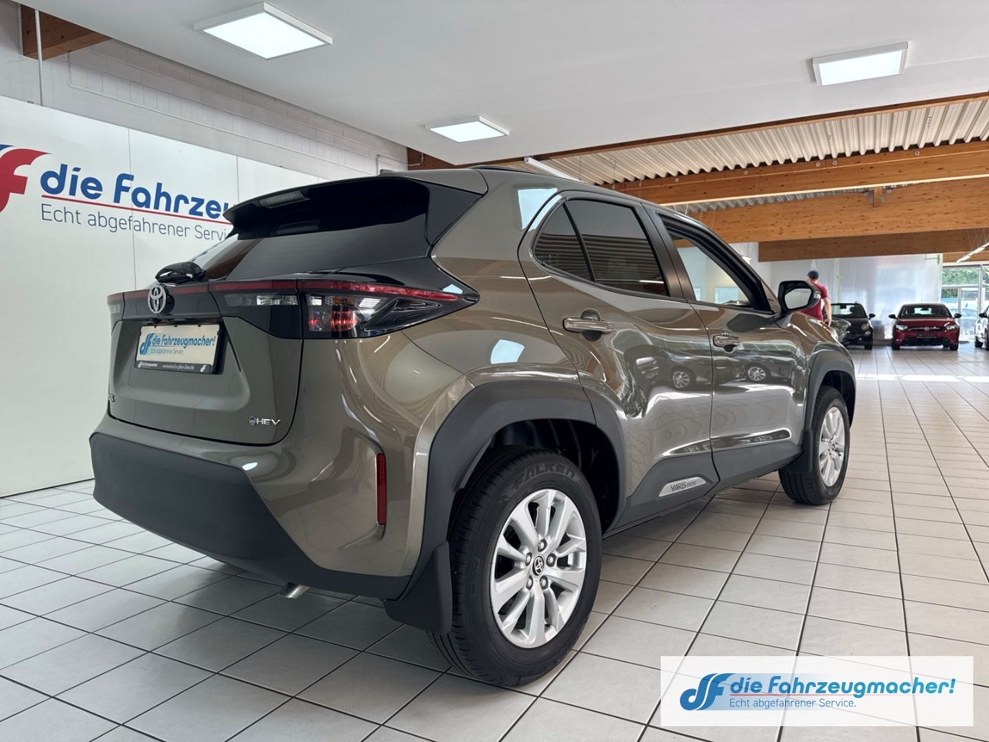 Fahrzeugabbildung Toyota Yaris Cross ACTIVE Hybrid DAB Spurhalteass. Fern