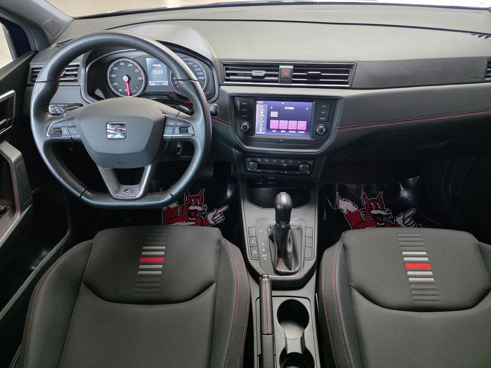 Fahrzeugabbildung SEAT 1.5 TSI FR DSG /Panorama/LED/Carplay/DAB/18"