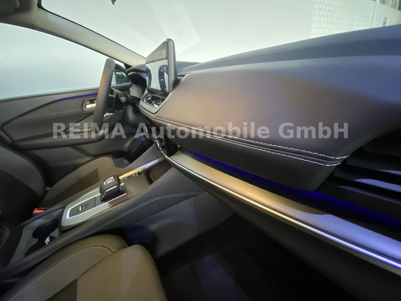 Fahrzeugabbildung Nissan Qashqai 1.3 DIG-T MHEV , Pano, LED, ACC