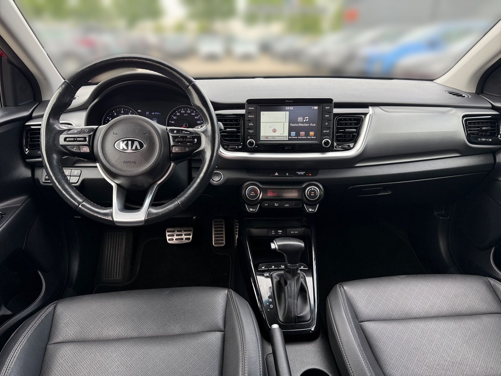 Fahrzeugabbildung Kia STONIC 1.0T DCT PLATINUM O. GD 2