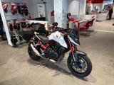 Honda CB750 Hornet *Service und TÜV neu* - HONDA CB750C