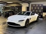 Aston Martin V8 Vantage Roadster - Aston Martin aus 2020