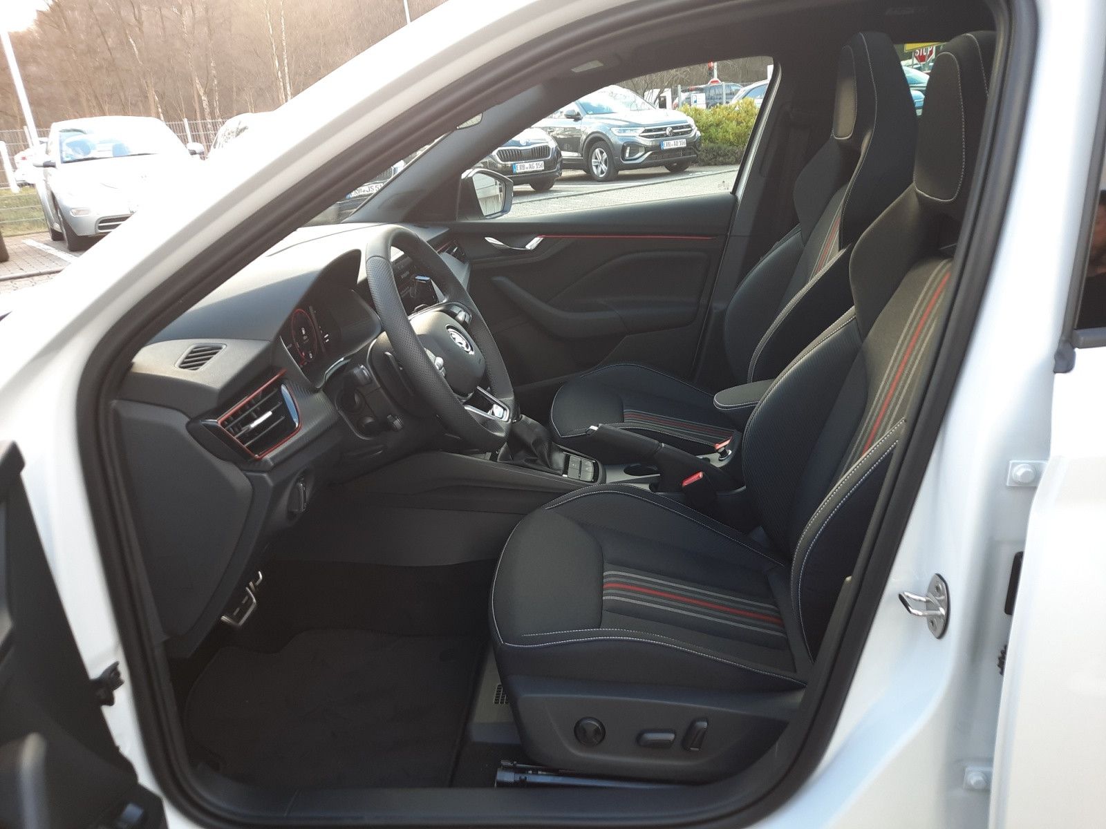 Scala Monte Carlo 1.5 TSI DSG Navi AHK PANO