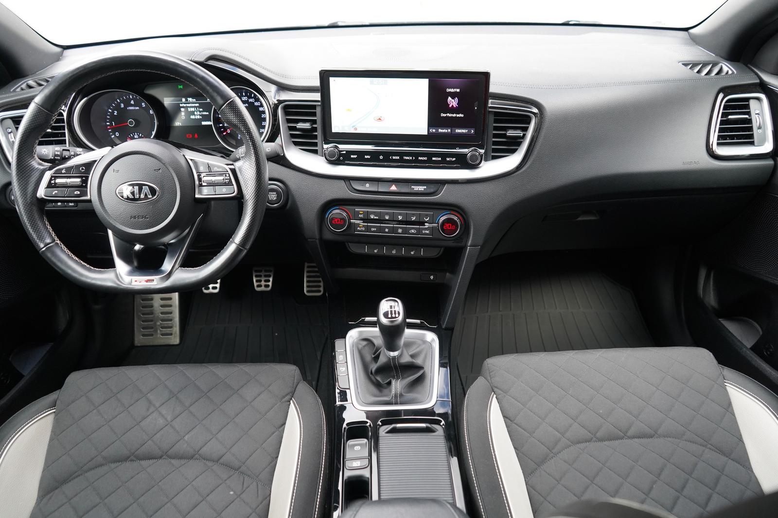 Kia ProCeed GT-Line 1.5 T-GDI LED Navi Kamera DAB