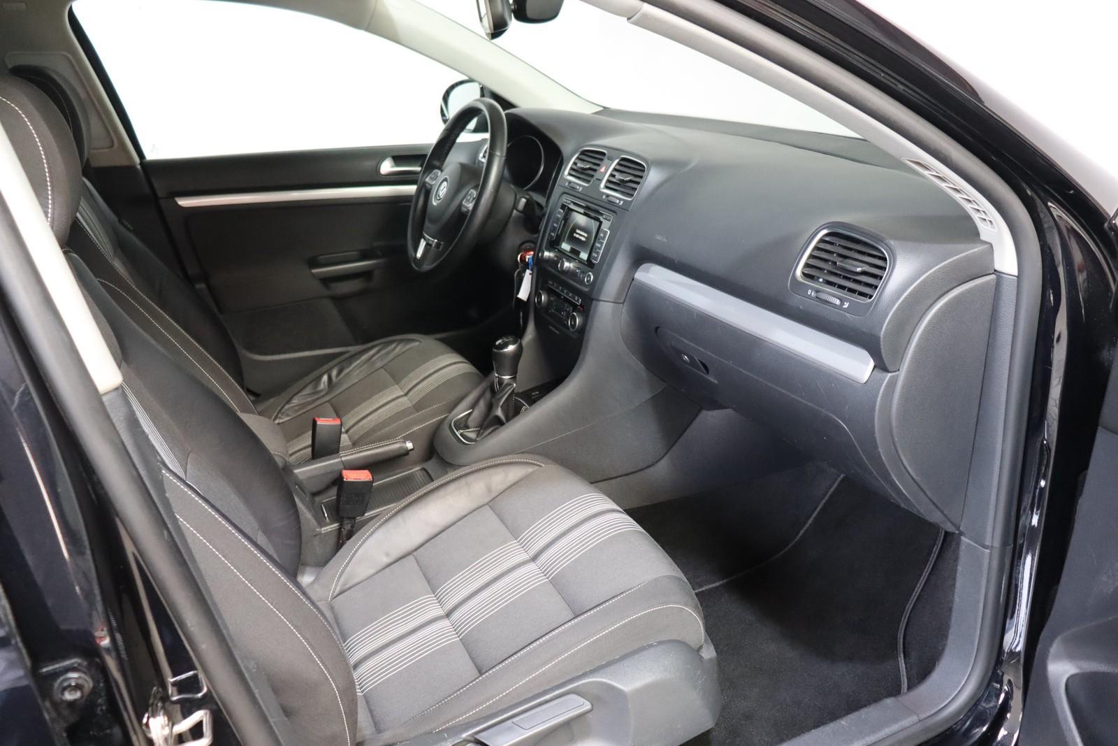 Volkswagen Golf 2012 — photo 13