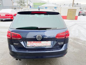 Volkswagen Golf - 6