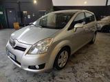 Toyota TOYOTA Corolla Verso 2.2 16V D-4D DPF Luna 7pti - Toyota Corolla Verso aus 2007 mit Diesel-Antrieb