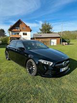 Mercedes-Benz A 35 AMG Mercedes-AMG 4MATIC - Mercedes-Benz A 35 AMG von privat