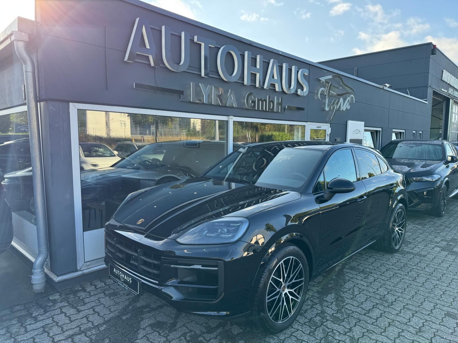 Porsche Cayenne Coupe*SPORT-DESIGN*PANO*BOSE*KAMERA*LUFT imagem 2