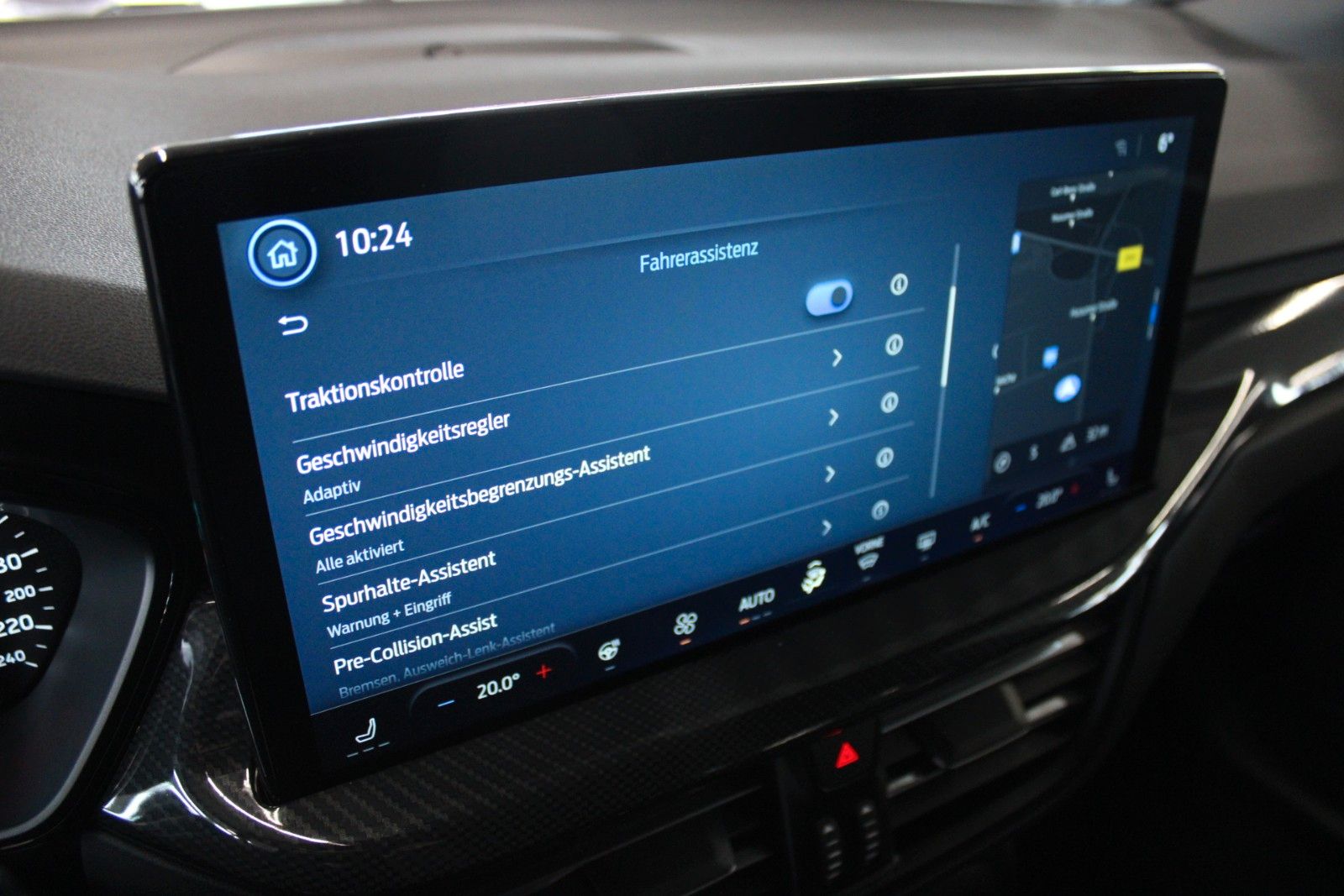 Fahrzeugabbildung Ford Focus ST-Line AHK GJR LED B&O ACC CAM SOFORT