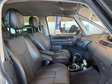 Renault Espace IV Celsium Aut. 2.0 dci*NAVI*KLIMAAUT*PDC