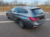 BMW 330d xDr Touring 360° | StHz | HUD | Laser | ACC - BMW 330 in Karlsruhe